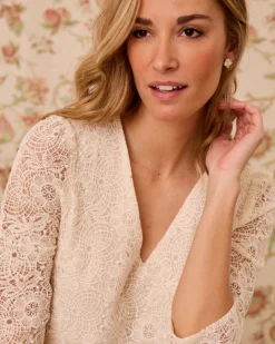 Blusa Troquelado Pau