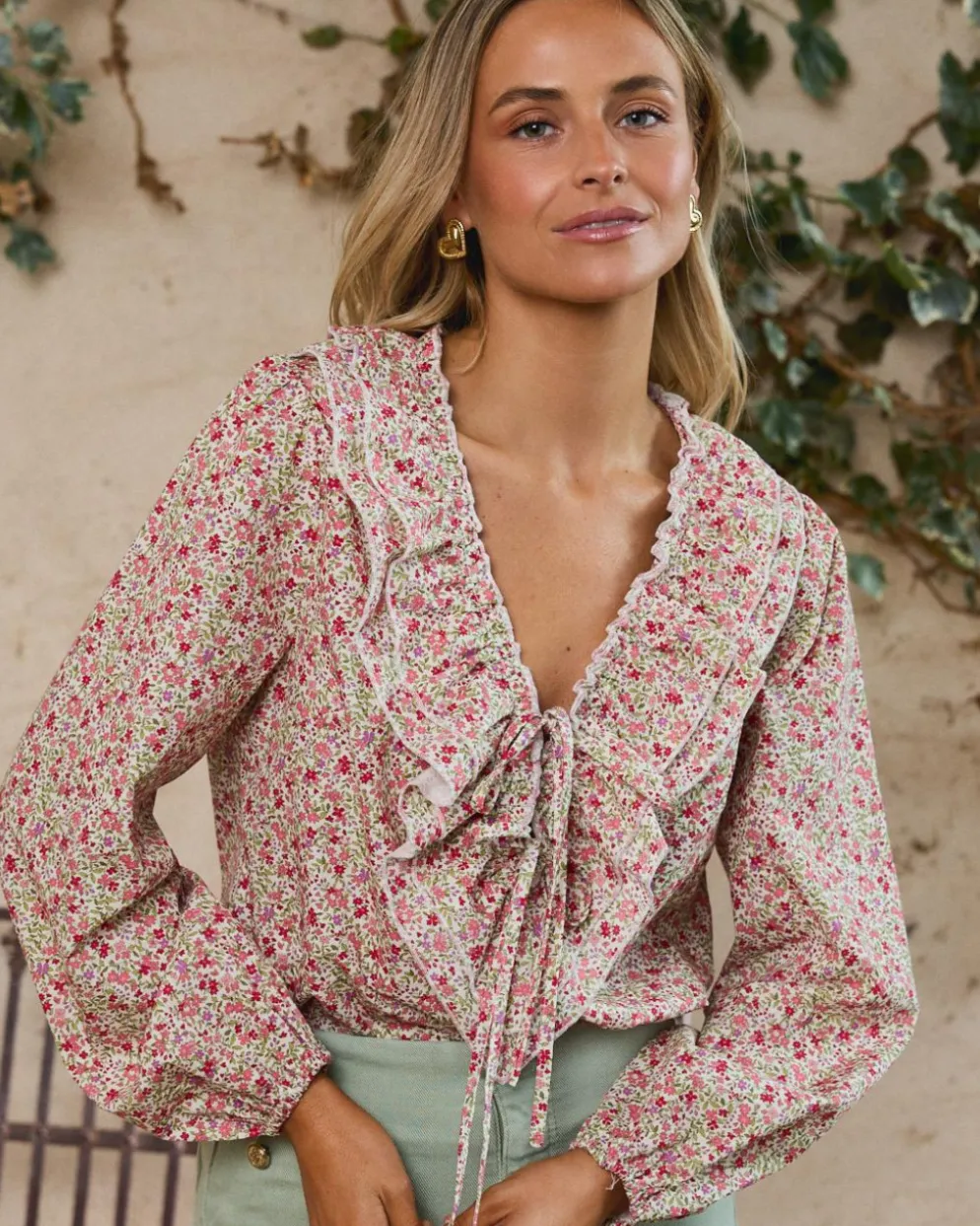 Blusa Volante Lira