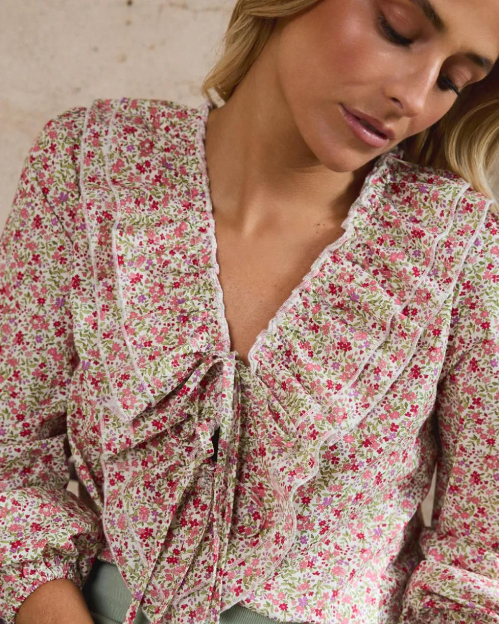 Blusa Volante Lira