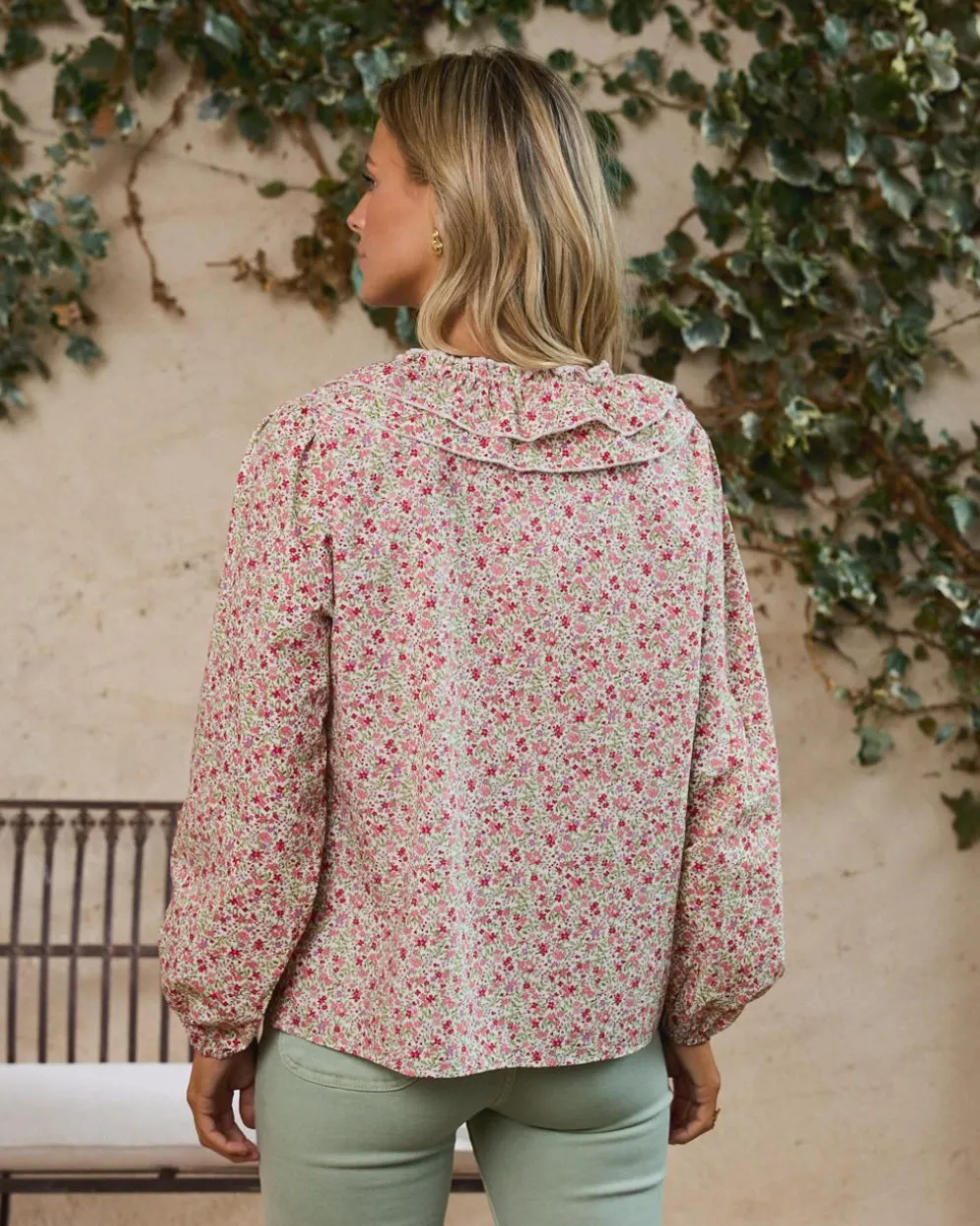 Blusa Volante Lira