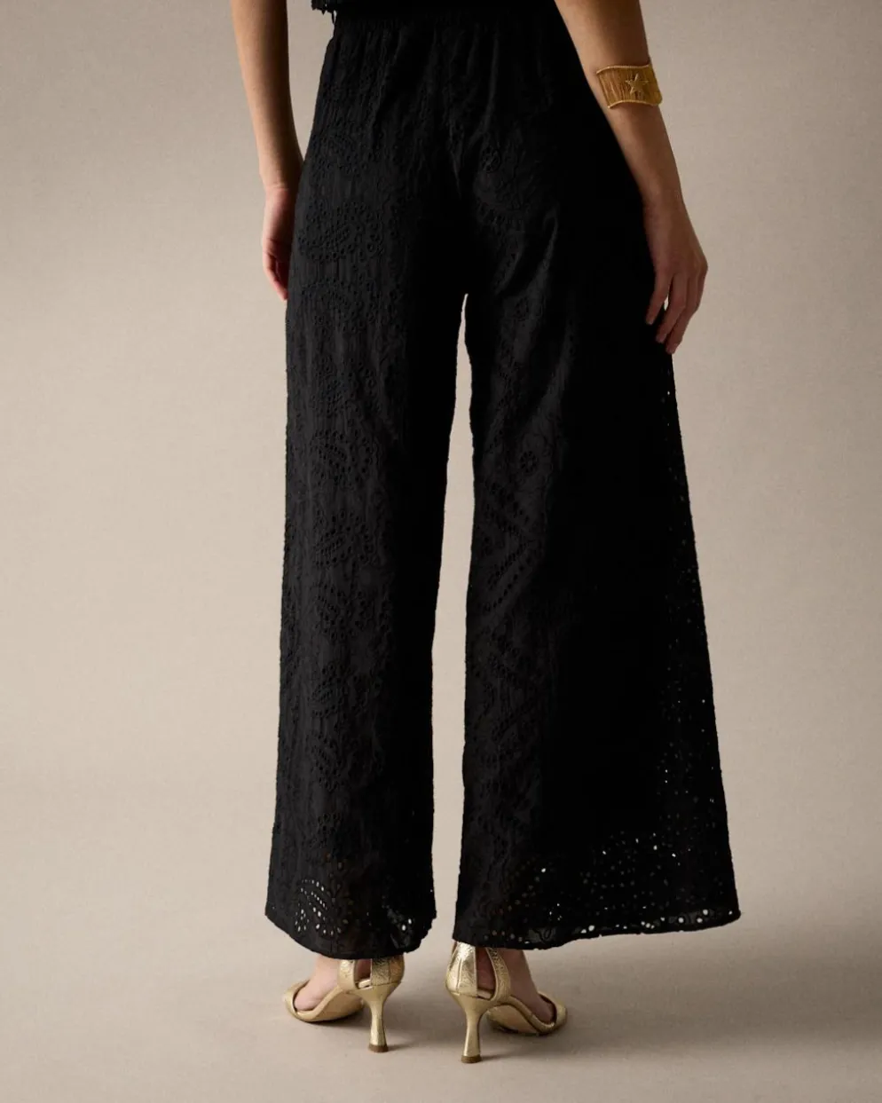 Pantalón Calado Aida